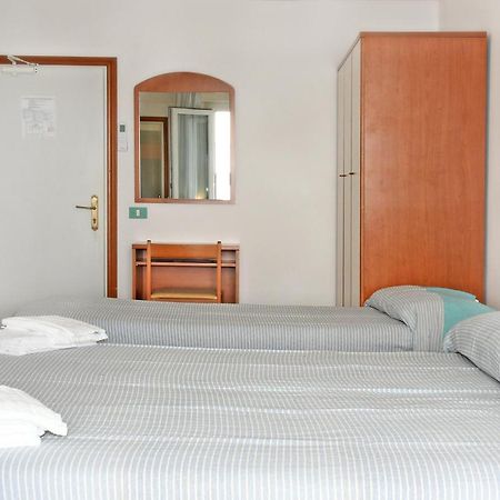 Hotel Exclusive In Pieno Centro - Nuova Gestione 2025 Riccione Zewnętrze zdjęcie