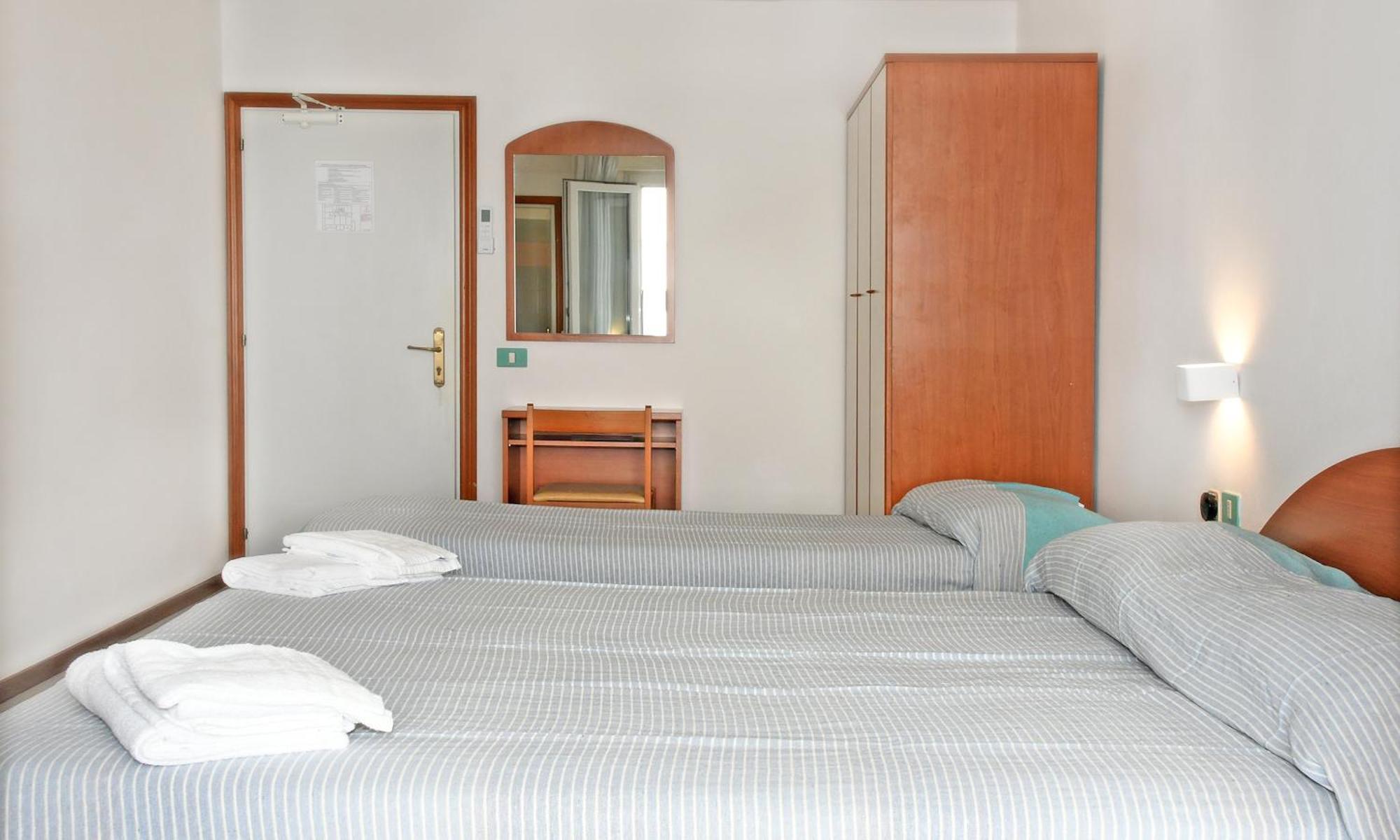 Hotel Exclusive In Pieno Centro - Nuova Gestione 2025 Riccione Zewnętrze zdjęcie