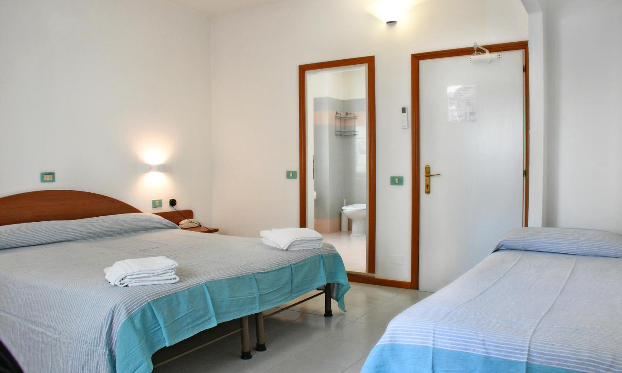 Hotel Exclusive In Pieno Centro - Nuova Gestione 2025 Riccione Zewnętrze zdjęcie