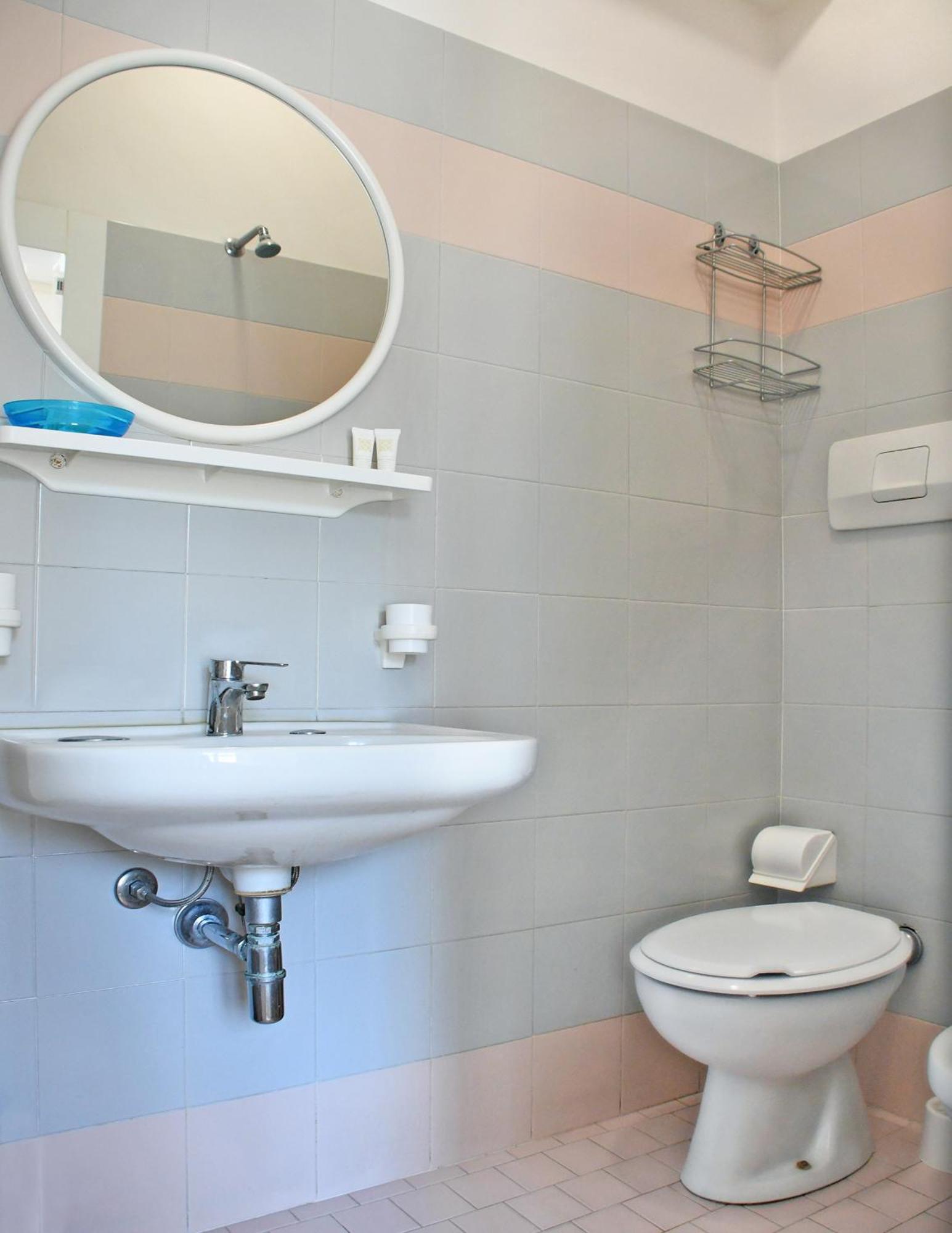 Hotel Exclusive In Pieno Centro - Nuova Gestione 2025 Riccione Zewnętrze zdjęcie